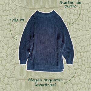 Suéter color azul tejido, talla M, con textura suave y diseño clásico ideal para clima fresco.